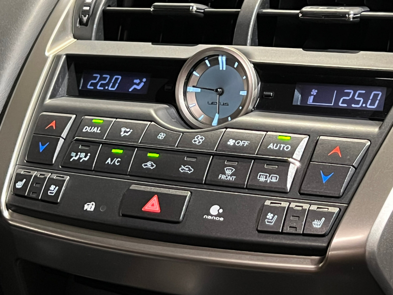 レクサス NX 中古車