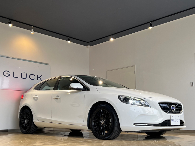 ボルボ V40 中古車