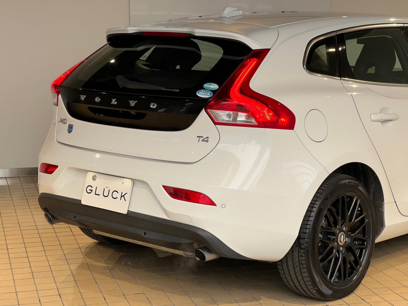 ボルボ V40 中古車