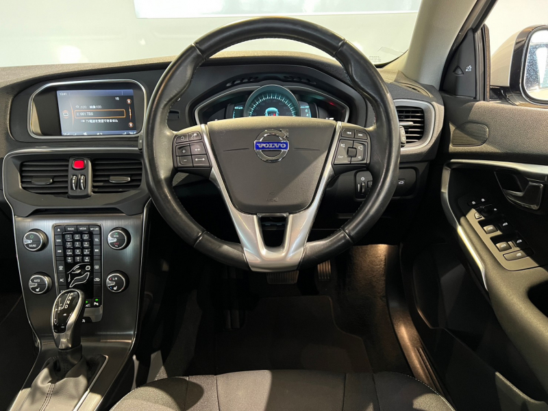 ボルボ V40 中古車