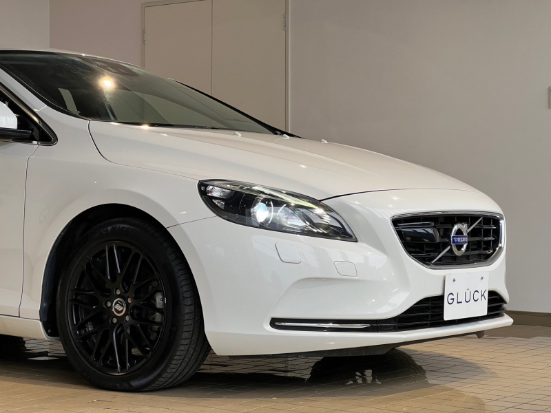 ボルボ V40 中古車
