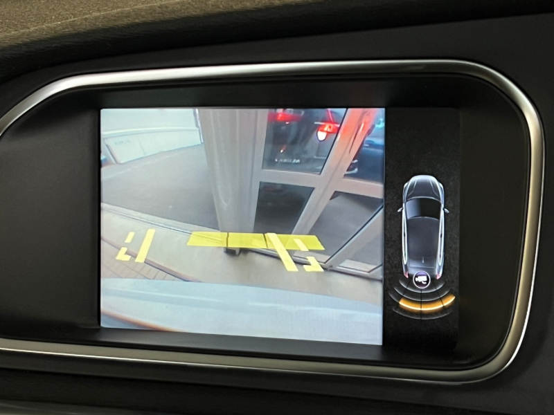 ボルボ V40 中古車