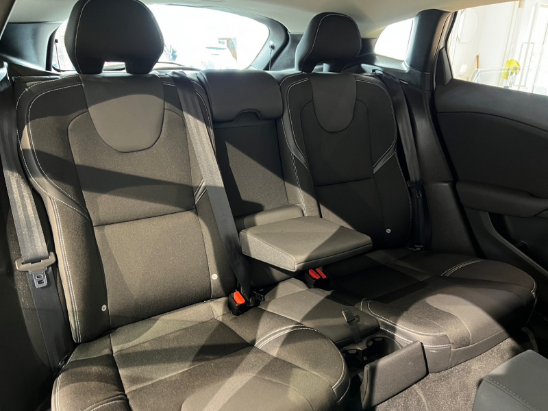 ボルボ V40 中古車