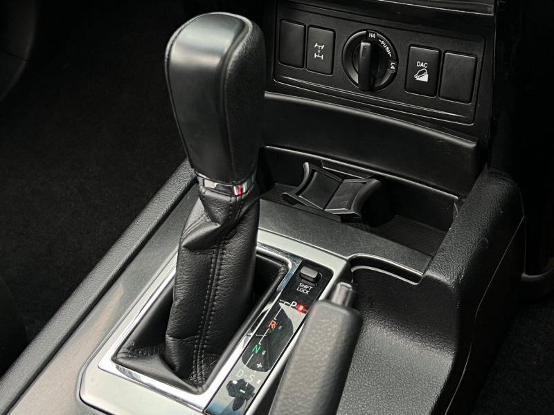 トヨタ ランドクルーザープラド 中古車