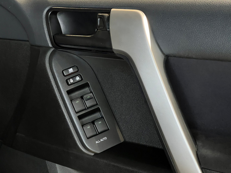 トヨタ ランドクルーザープラド 中古車