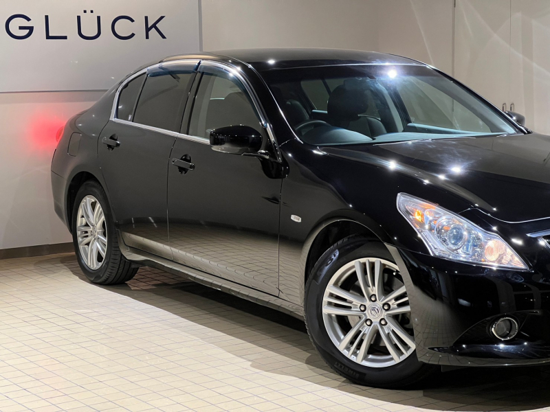 日産 スカイライン 中古車