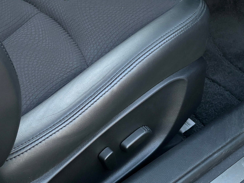 日産 スカイライン 中古車