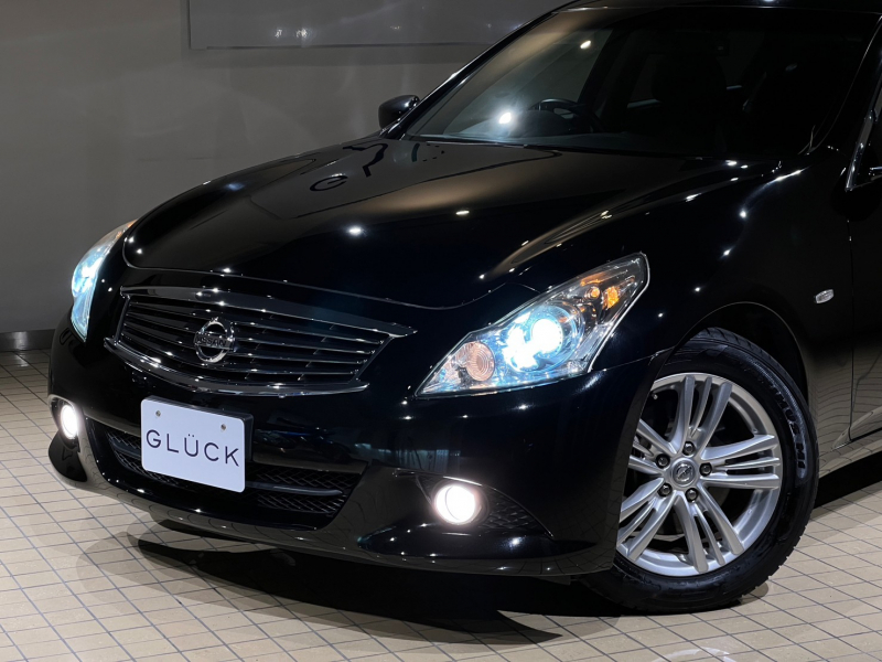 日産 スカイライン 中古車