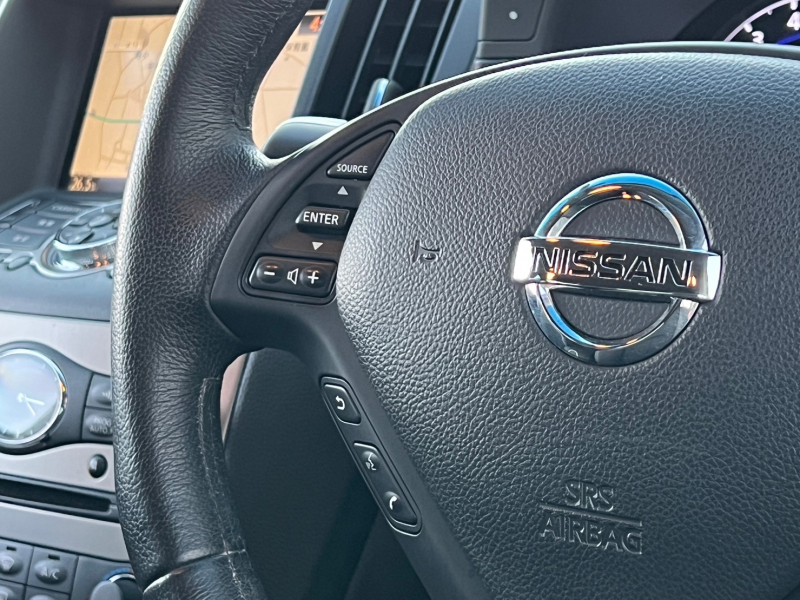 日産 スカイライン 中古車