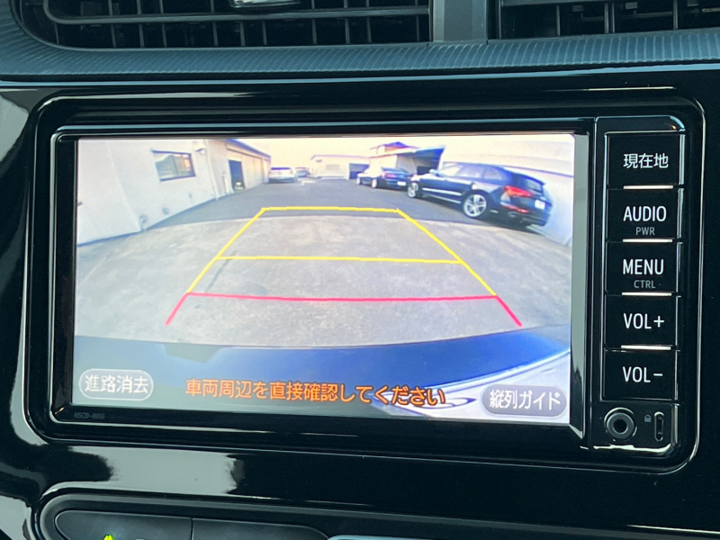 トヨタ アクア 中古車