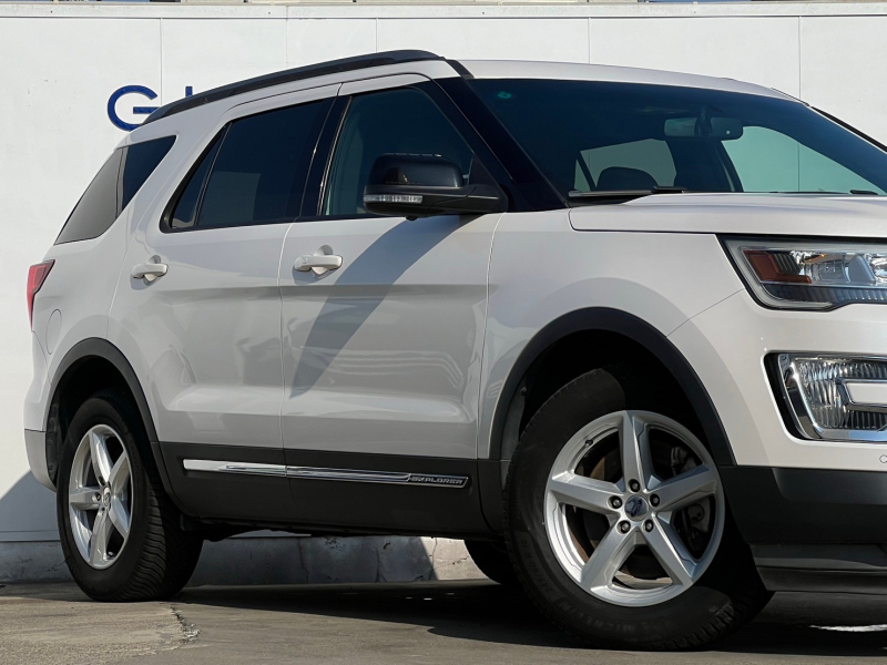 フォード エクスプローラー 中古車