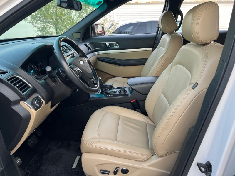 フォード エクスプローラー 中古車