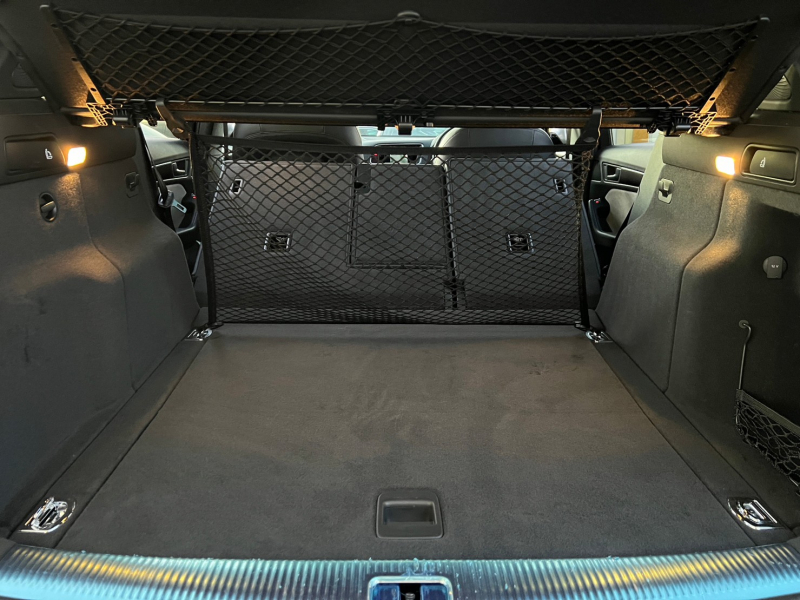 アウディ SQ5 中古車