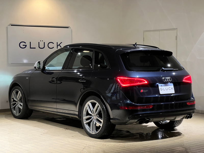 アウディ SQ5 中古車