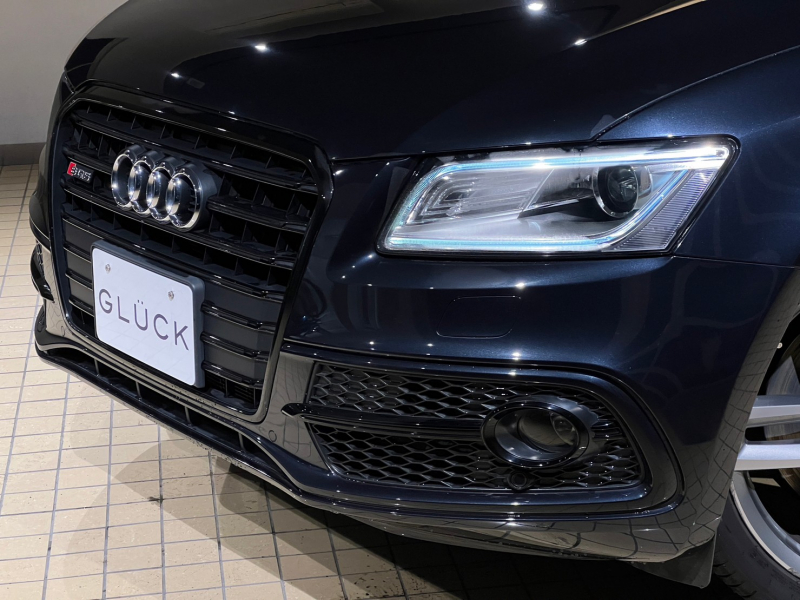 アウディ SQ5 中古車
