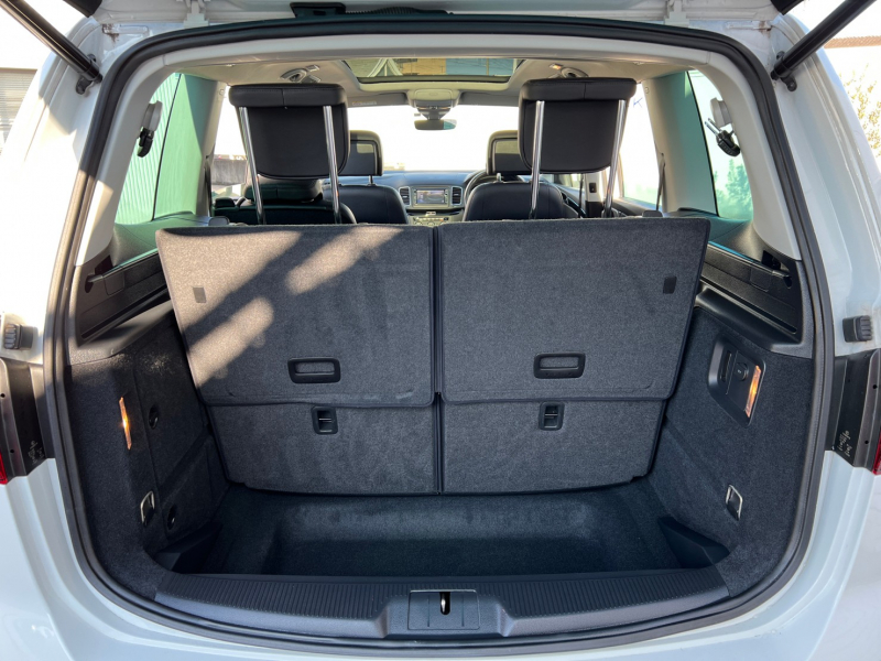 フォルクスワーゲン シャラン 中古車