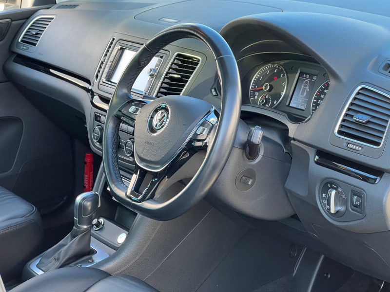 フォルクスワーゲン シャラン 中古車