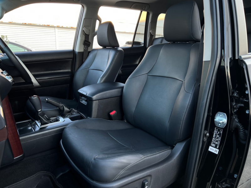 トヨタ ランドクルーザープラド 中古車