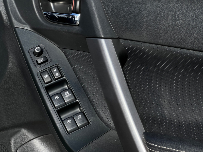 スバル フォレスター 中古車