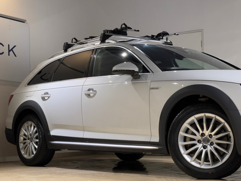 アウディ A4 中古車