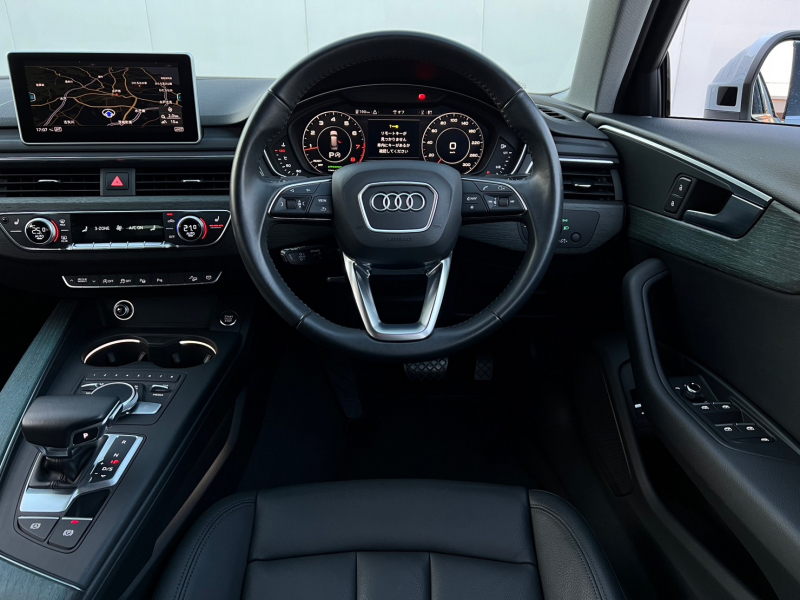 アウディ A4 中古車