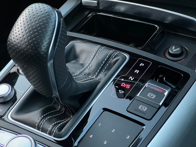 アウディ A7 中古車