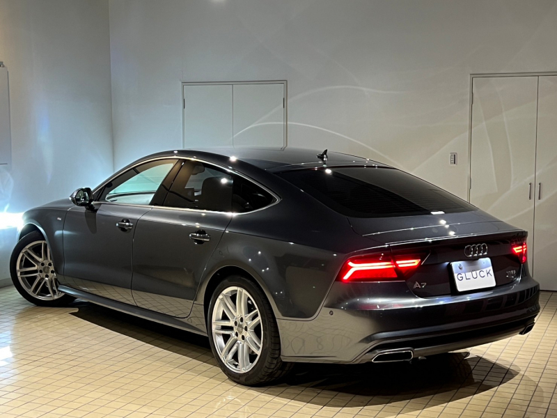 アウディ A7 中古車
