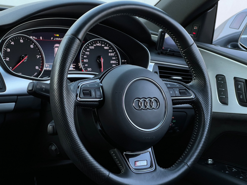 アウディ A7 中古車