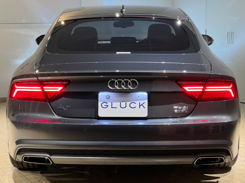 アウディ A7 中古車