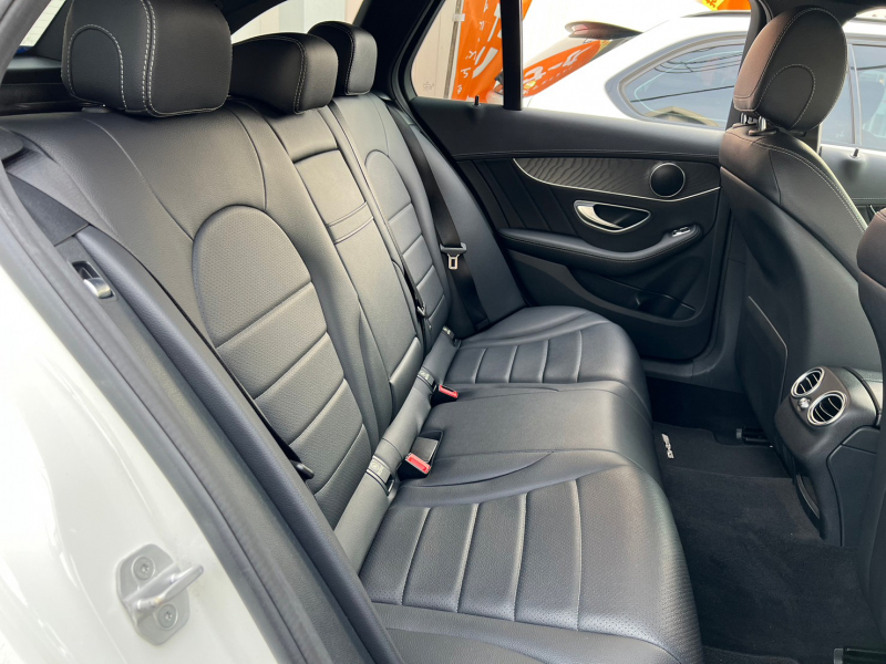 メルセデスベンツ Cクラス 中古車