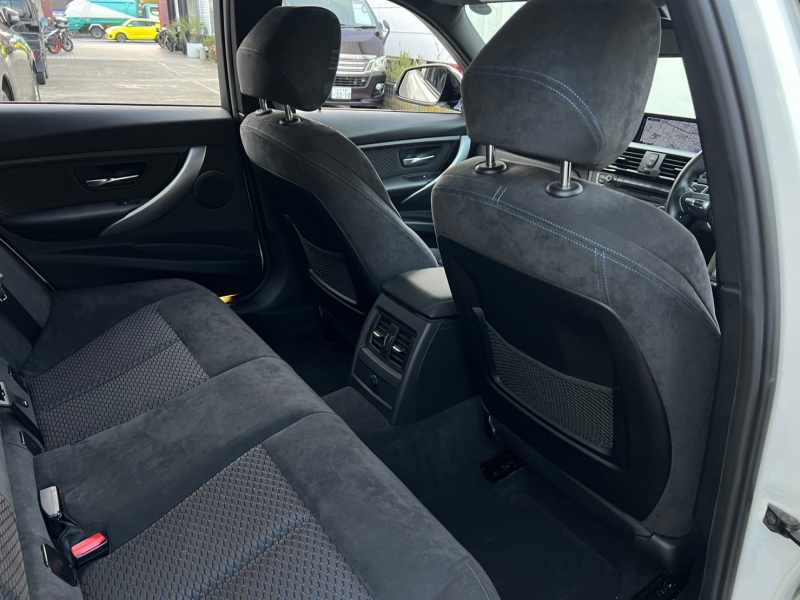 BMW 3シリーズ 中古車