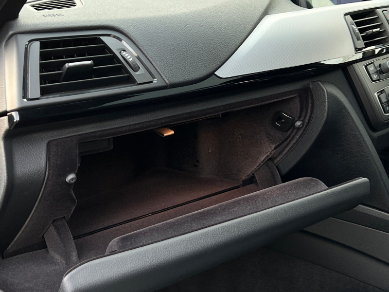 BMW 3シリーズ 中古車