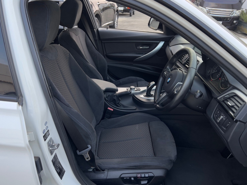 BMW 3シリーズ 中古車