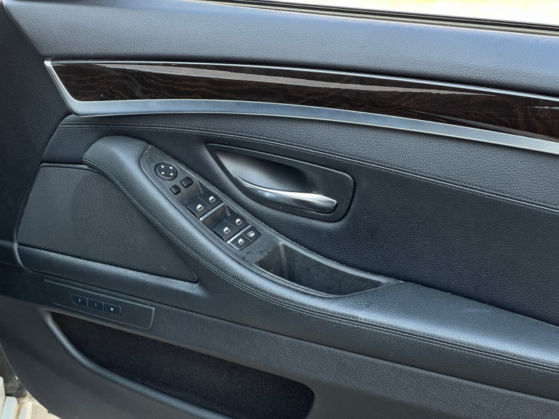 BMW 5シリーズ 中古車