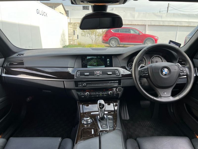 BMW 5シリーズ 中古車