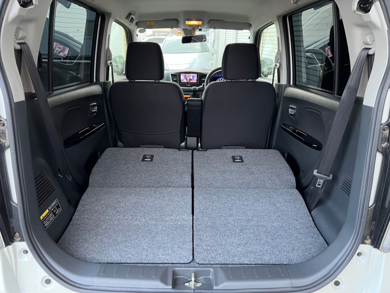 スズキ ワゴンR スティングレー 中古車