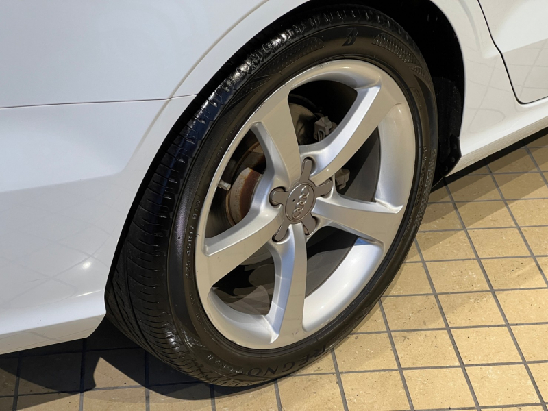 アウディ A3 中古車