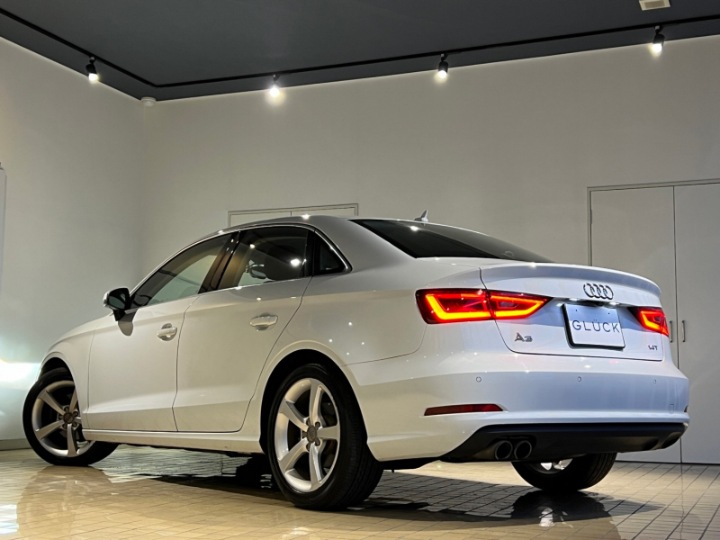 アウディ A3 中古車