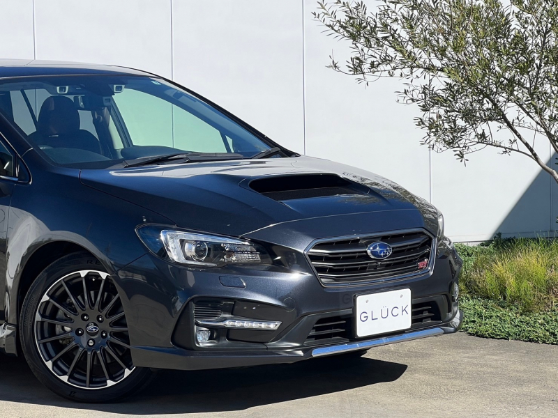スバル レヴォーグ 中古車