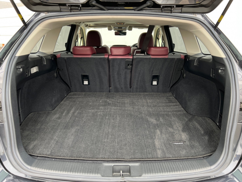 スバル レヴォーグ 中古車