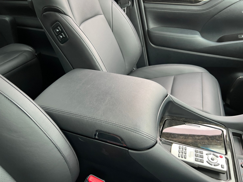 トヨタ アルファード 中古車