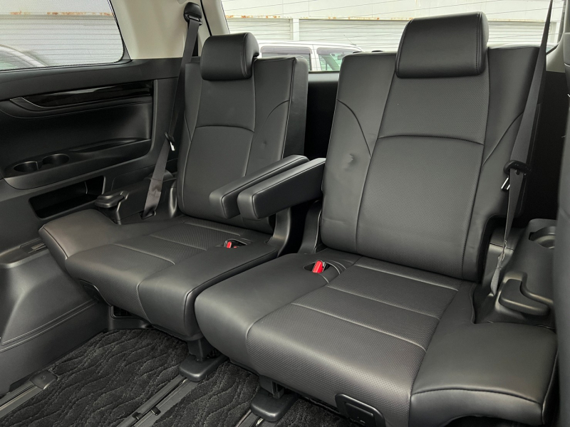 トヨタ アルファード 中古車