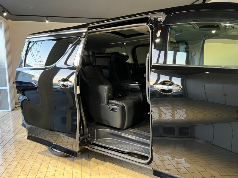 トヨタ アルファード 中古車