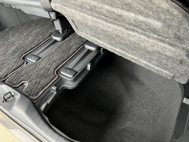 トヨタ アルファード 中古車