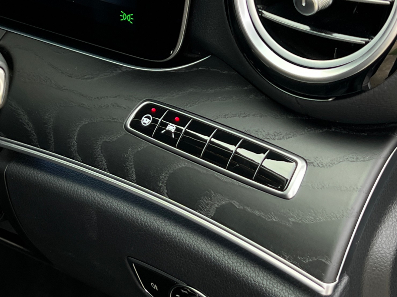 メルセデスベンツ Eクラス 中古車