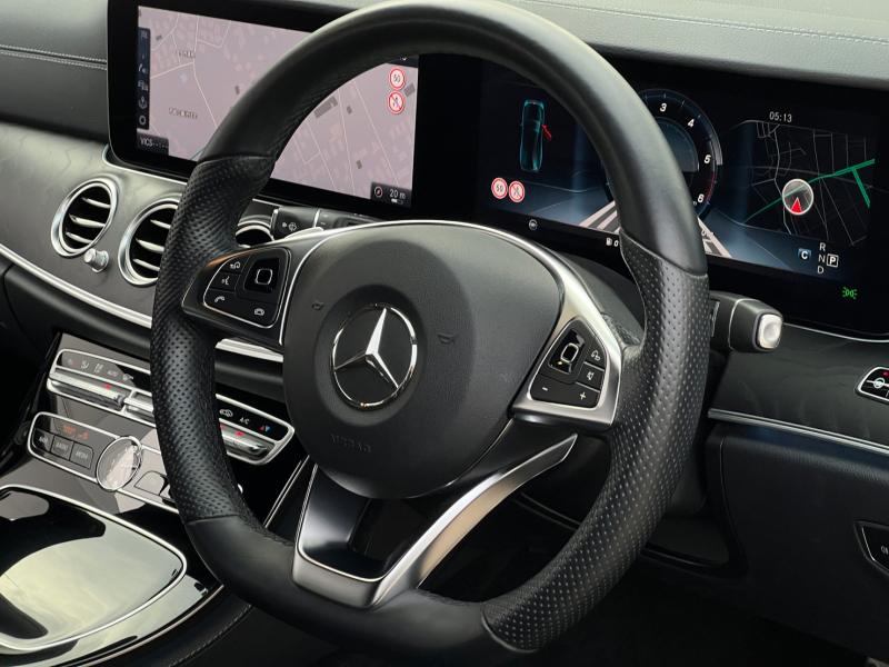 メルセデスベンツ Eクラス 中古車