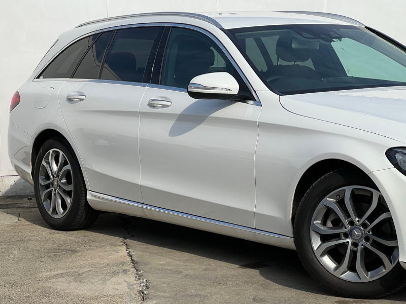 メルセデスベンツ Cクラス 中古車