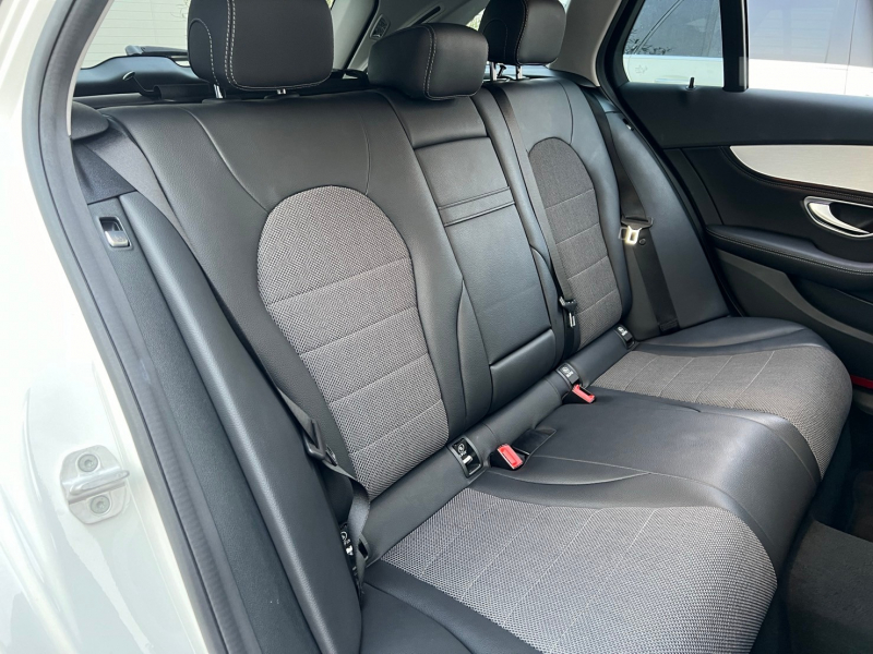 メルセデスベンツ Cクラス 中古車