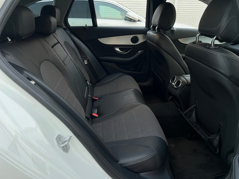 メルセデスベンツ Cクラス 中古車