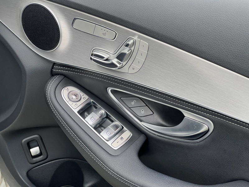 メルセデスベンツ Cクラス 中古車